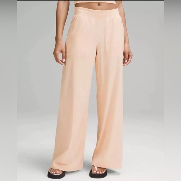 Lululemon Size 4 Swift Mid-Rise Wide-Leg Pant Full Length Peach Bellini (a3 - Picture 1 of 16